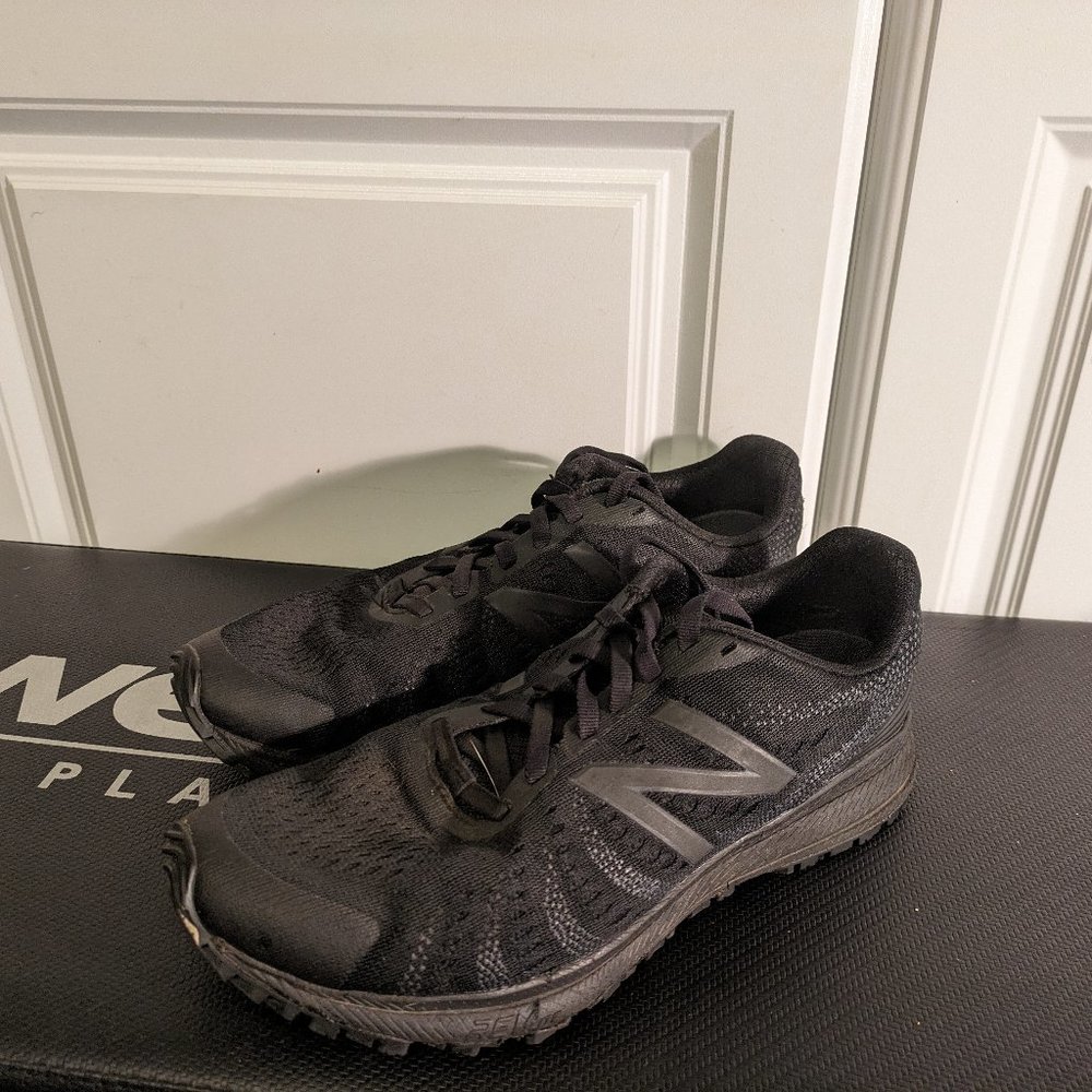 New Balance Rush v3 Black Size 8 Womens